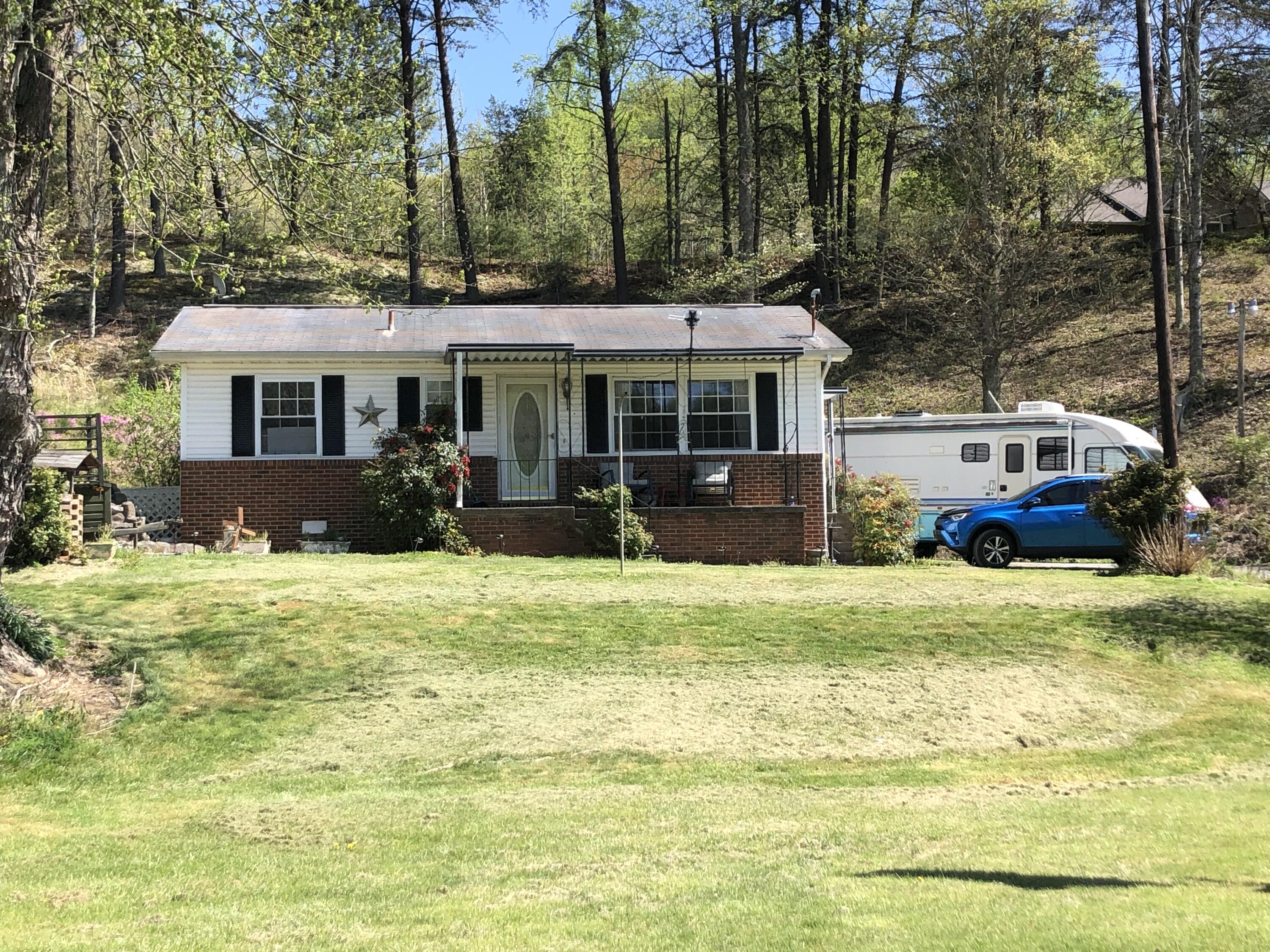 5201 Hickory Valley Road Heiskell, TN 37754 - Photo 1 of 32 Front of House