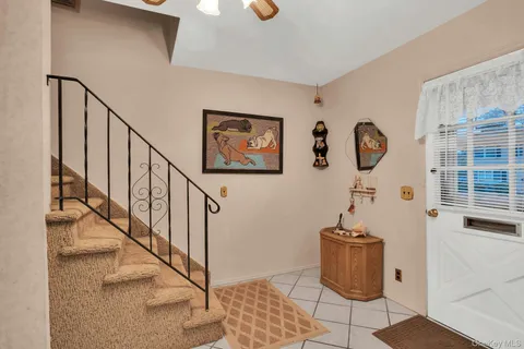 a view of entryway and hall