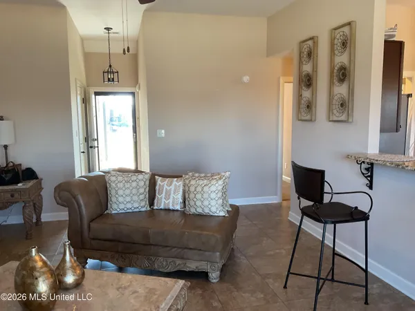 $255,000 | 4749 Cantata Drive, Walls, MS 38680