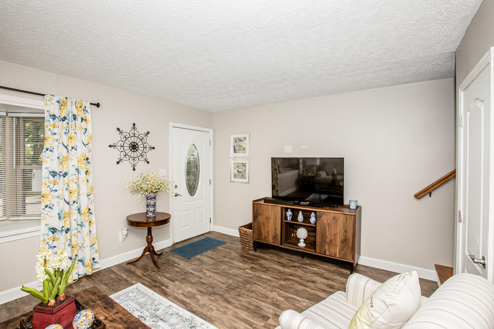 179 Regency Point Path Lexington, KY 40503 - Photo 4 of 18 1F9A7855