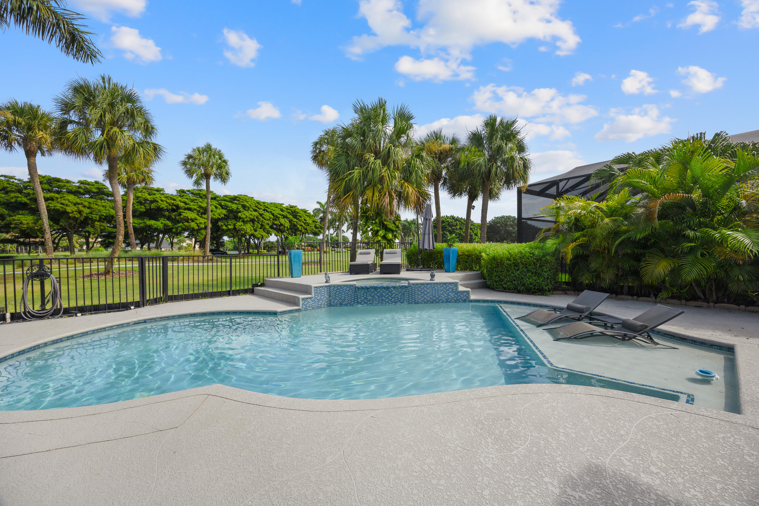 10253 Shireoaks Lane Boca Raton, FL 33498 - Photo 61 of 77 SLHG