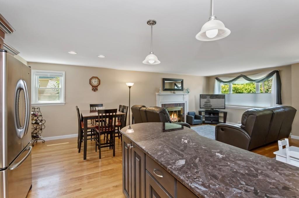 43 Brookfield Road Andover, MA 01810 - Photo 11 of 28 Gallery Image 11