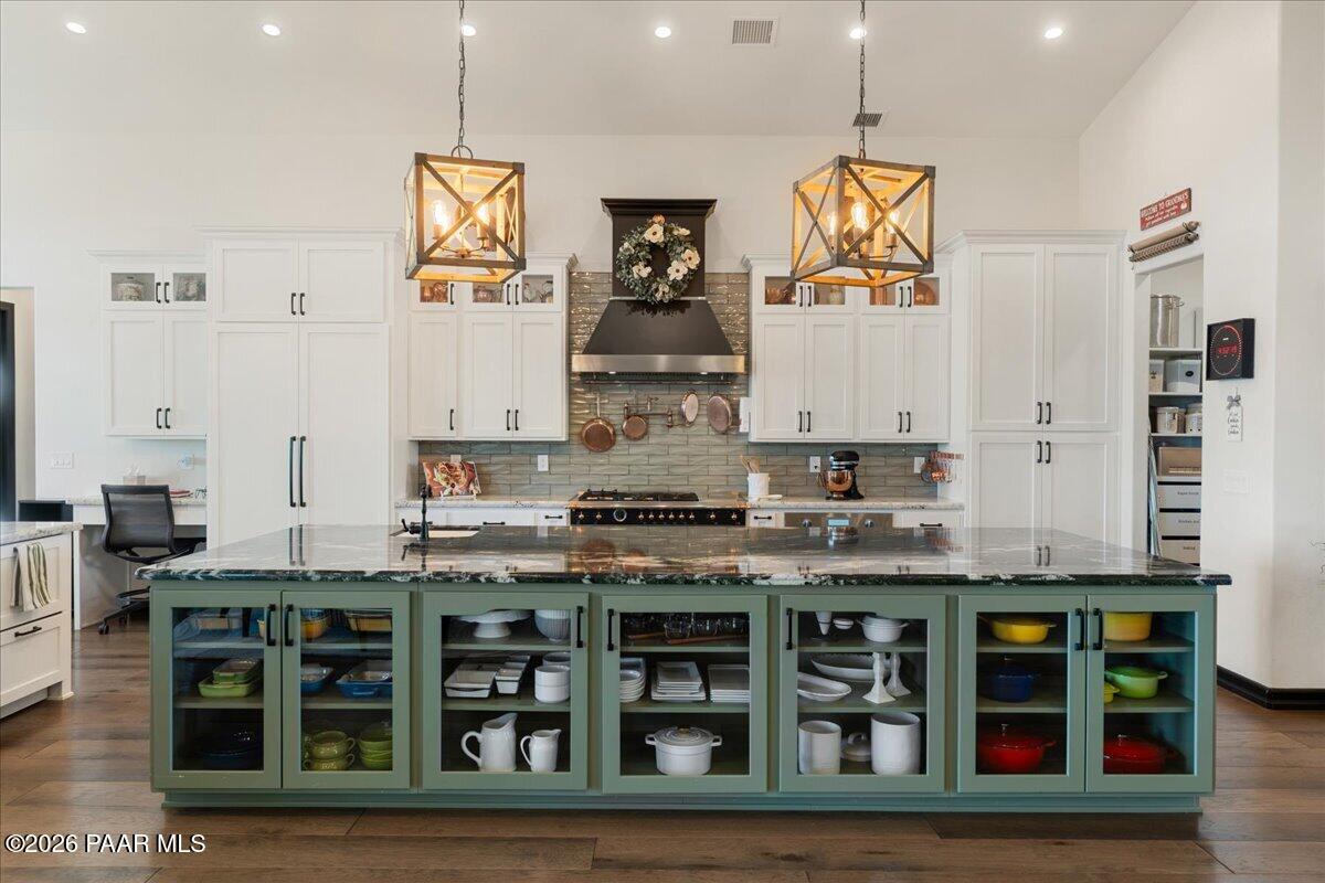 11455 East Harley Drive Prescott Valley, AZ 86315 - Photo 2 of 68 Kitchen