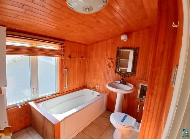 $77,000 | 112 West 3rd Avenue North, Aurora, MN 55705