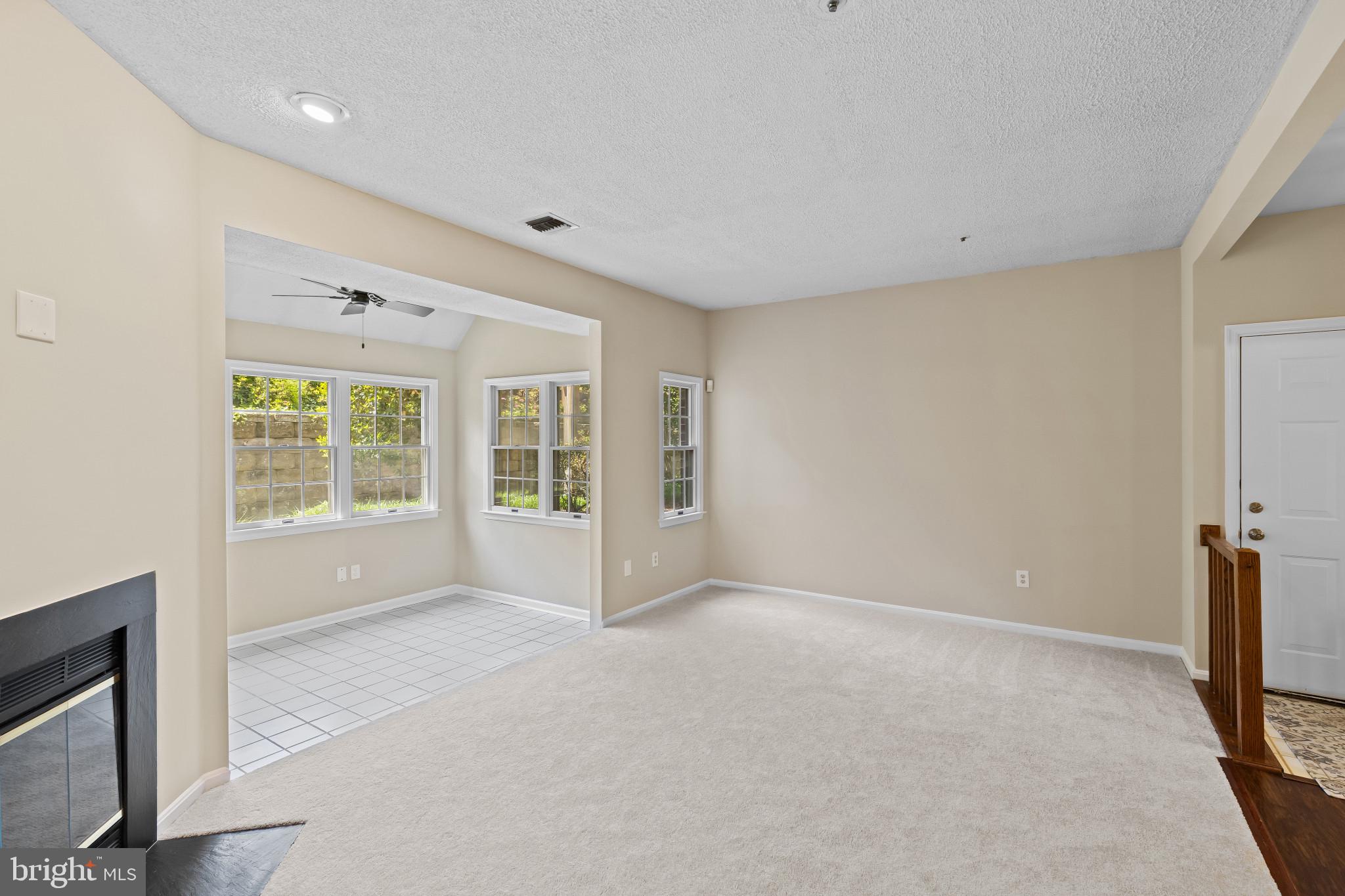 2702 Summerview Way, Unit 103 Annapolis, MD 21401 - Photo 6 of 18 a view of an empty room with a window