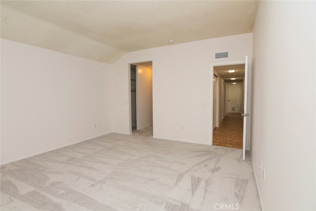 2944 Hyde Park Circle Riverside, CA 92506 - Photo 16 of 46