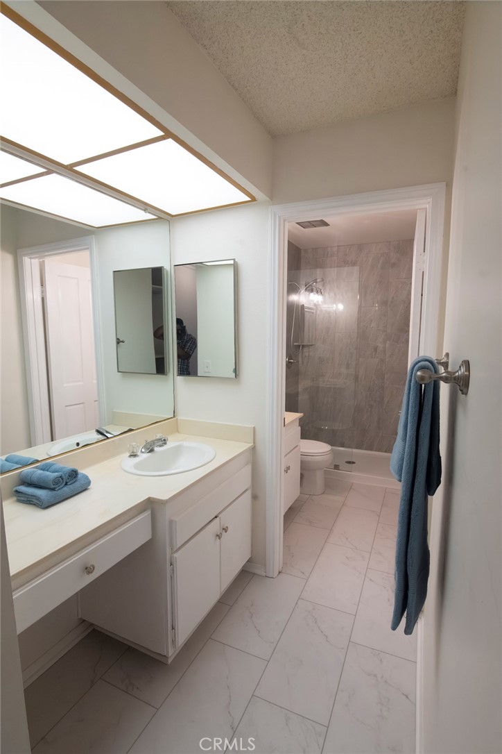 2944 Hyde Park Circle Riverside, CA 92506 - Photo 19 of 46