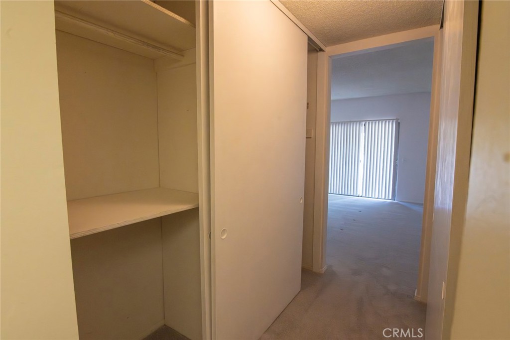 2944 Hyde Park Circle Riverside, CA 92506 - Photo 27 of 46