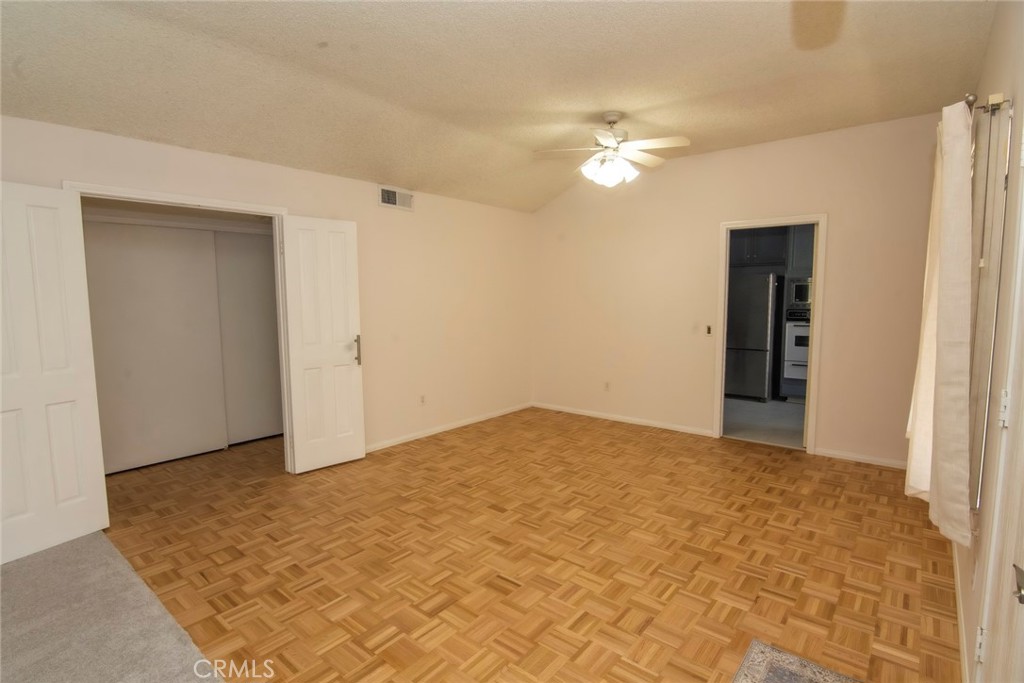 2944 Hyde Park Circle Riverside, CA 92506 - Photo 5 of 46