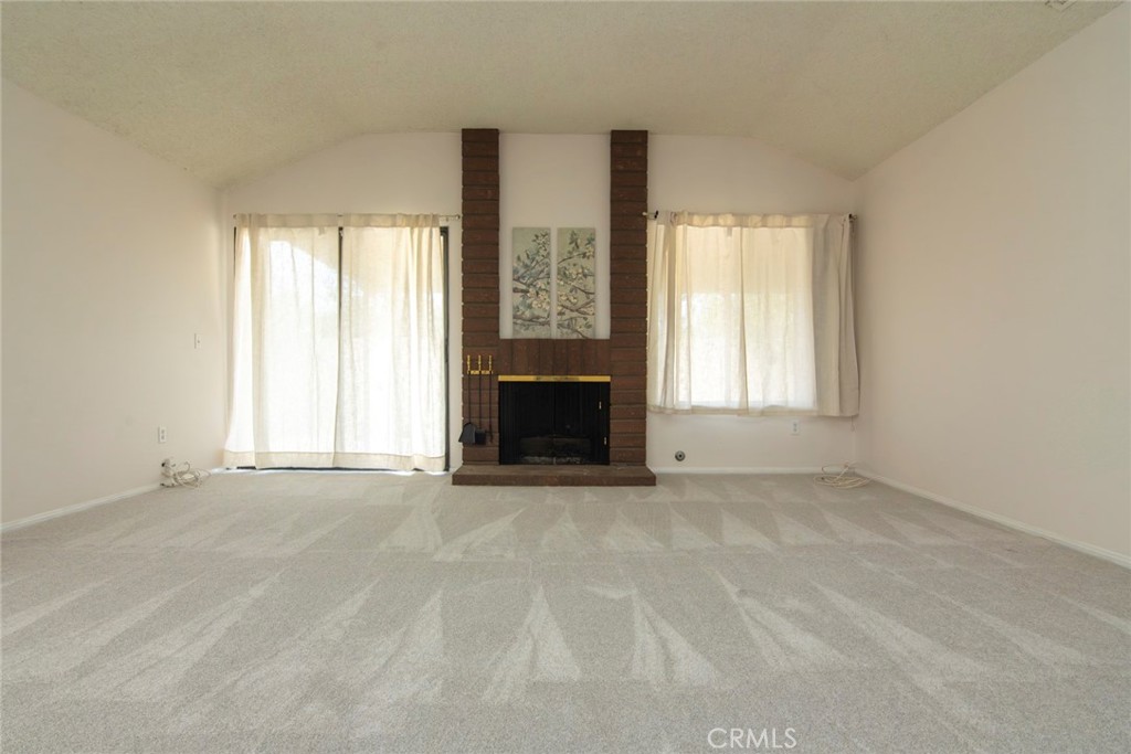 2944 Hyde Park Circle Riverside, CA 92506 - Photo 6 of 46