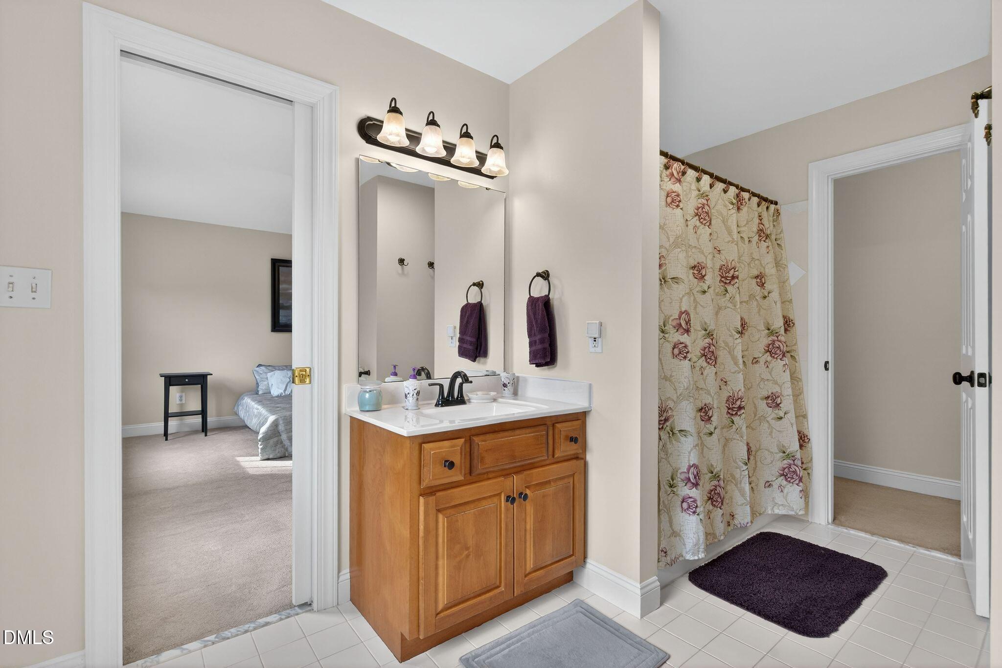 8908 Weaver Crossing Road Apex, NC 27502 - Photo 28 of 100 Full Bathroom