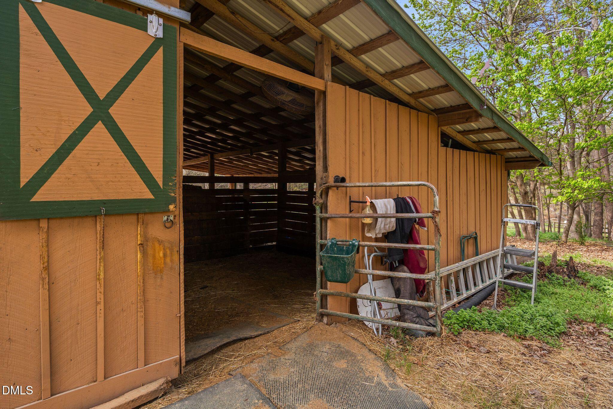 8908 Weaver Crossing Road Apex, NC 27502 - Photo 92 of 100 Barn