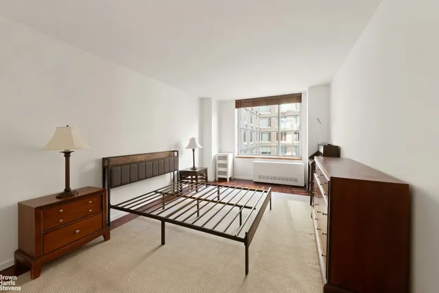 $885,000 | 2373 Broadway, Unit 935 | Upper West Side