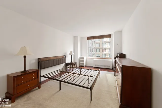 $885,000 | 2373 Broadway, Unit 935 | Upper West Side