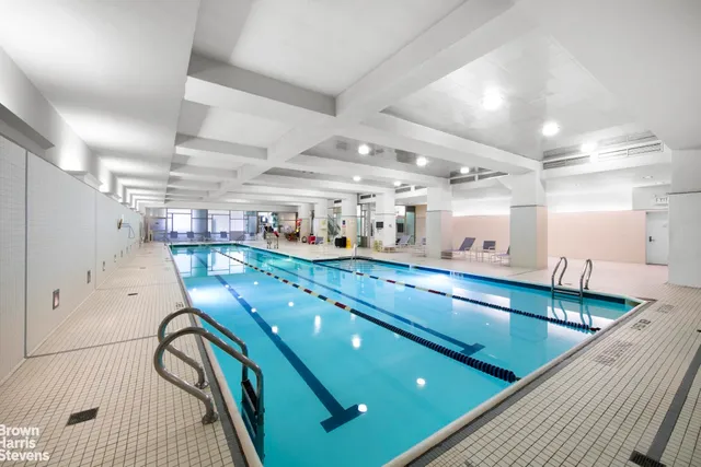 $885,000 | 2373 Broadway, Unit 935 | Upper West Side