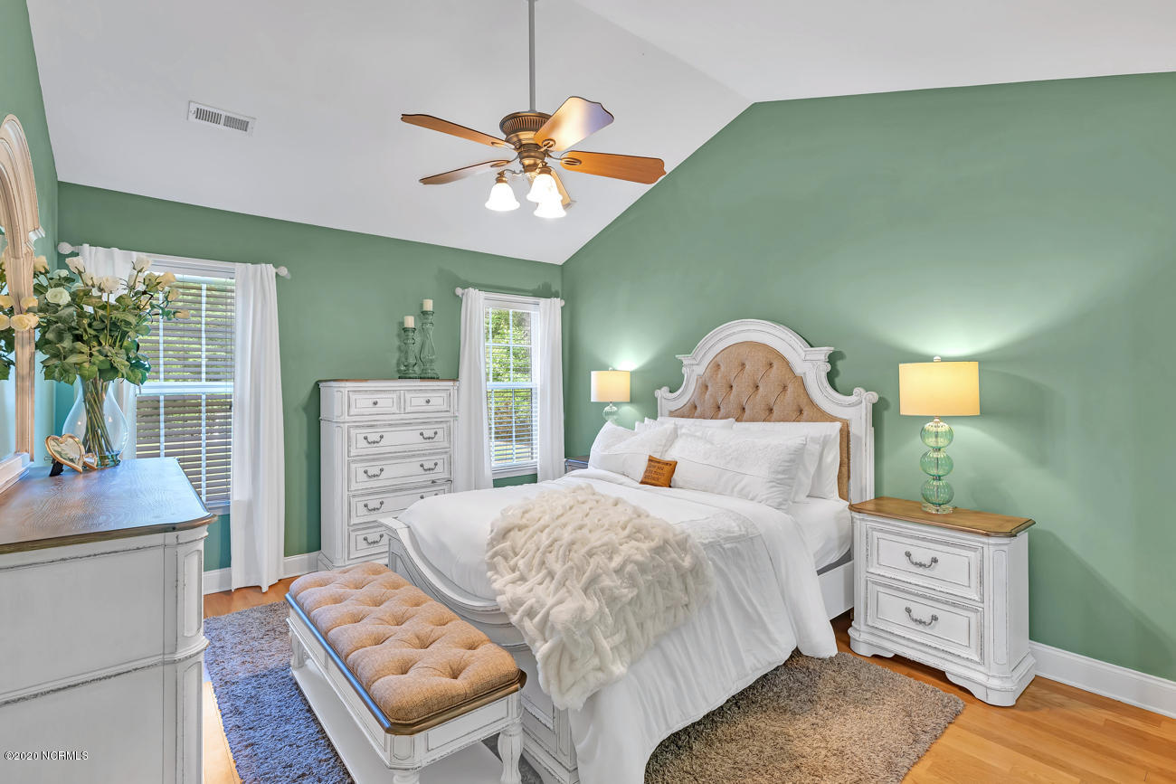 1049 Washington Acres Road Hampstead, NC 28443 - Photo 22 of 40 Master Bedroom