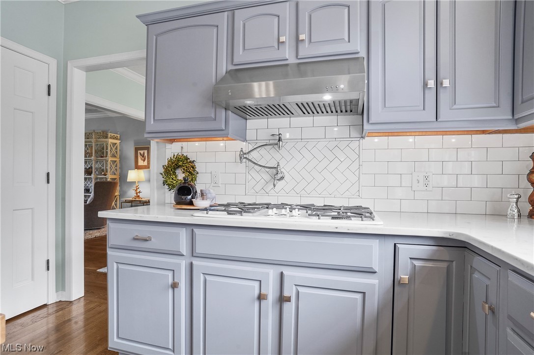 679 Sunridge Road Fairlawn, OH 44333 - Photo 10 of 40 Notice the pot filler