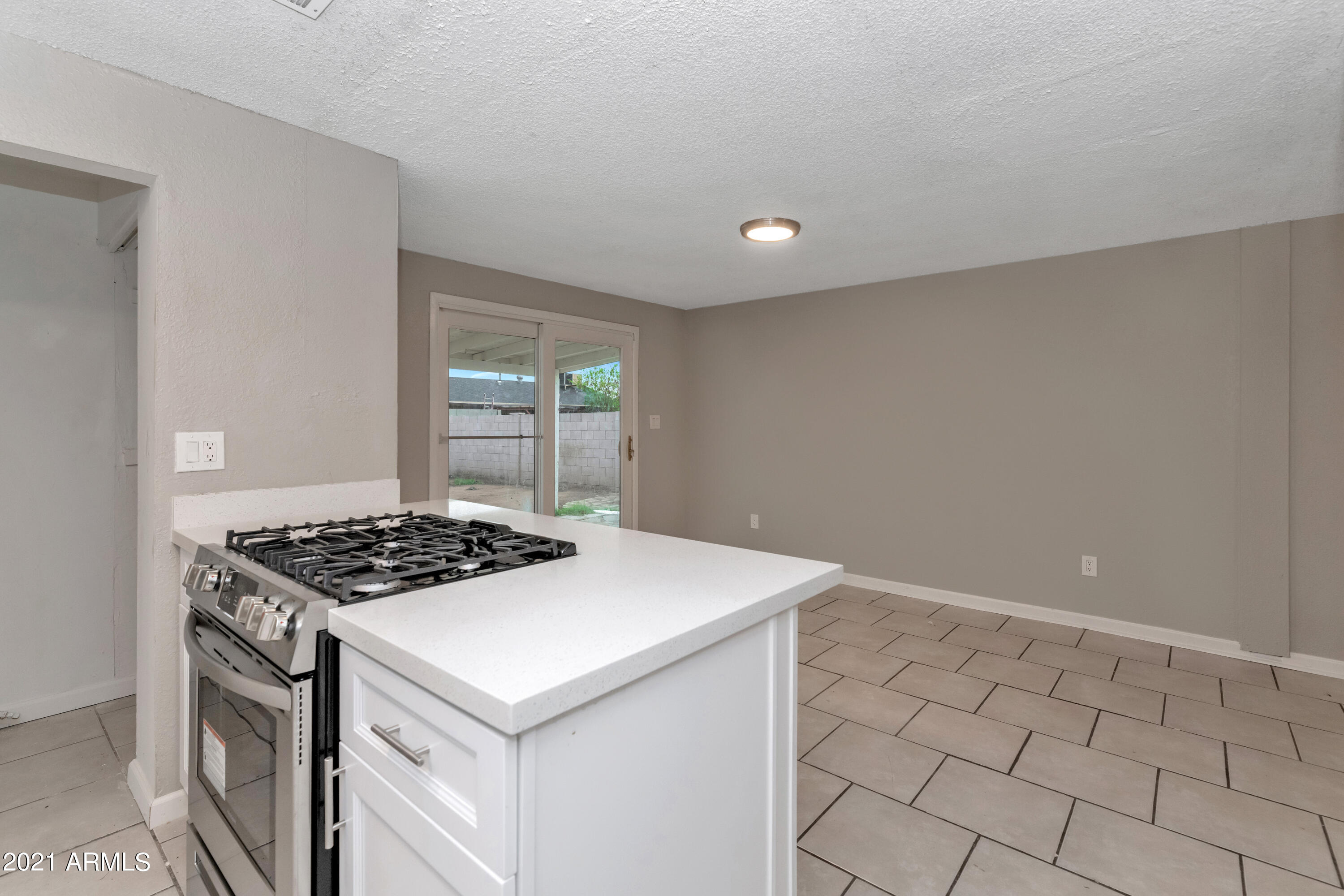 6507 West Granada Road Phoenix, AZ 85035 - Photo 8 of 19 _TOD6421