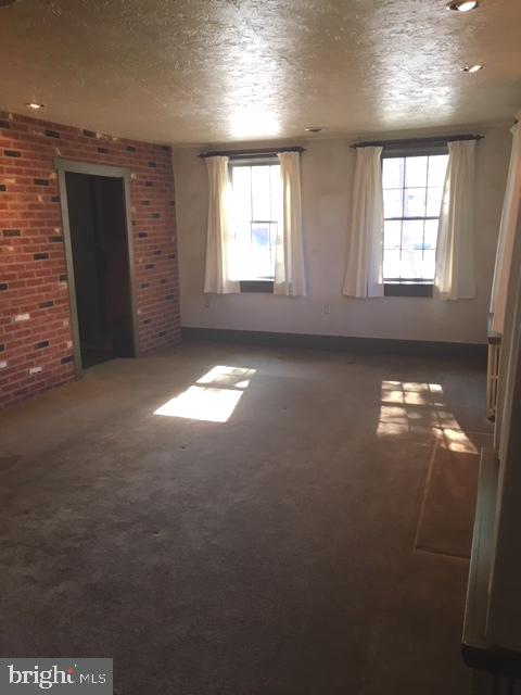 343 East Main Street Lititz, PA 17543 - Photo 4 of 34 Very large formal dining room