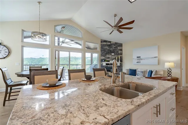 $735,000 | 54 Barolo Lane, Camdenton, MO 65020