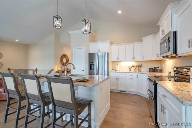 $735,000 | 54 Barolo Lane, Camdenton, MO 65020