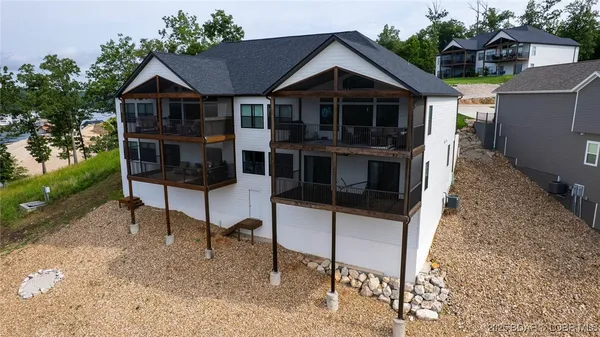 $699,000 | 54 Barolo Lane, Camdenton, MO 65020