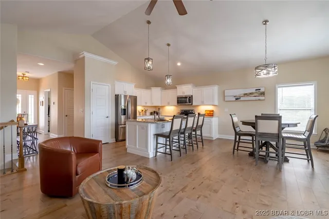 $735,000 | 54 Barolo Lane, Camdenton, MO 65020