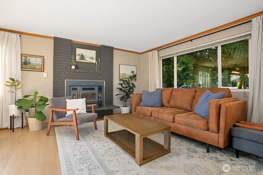 19911 34th Drive Southeast Bothell, WA 98012 - Photo 3 of 29