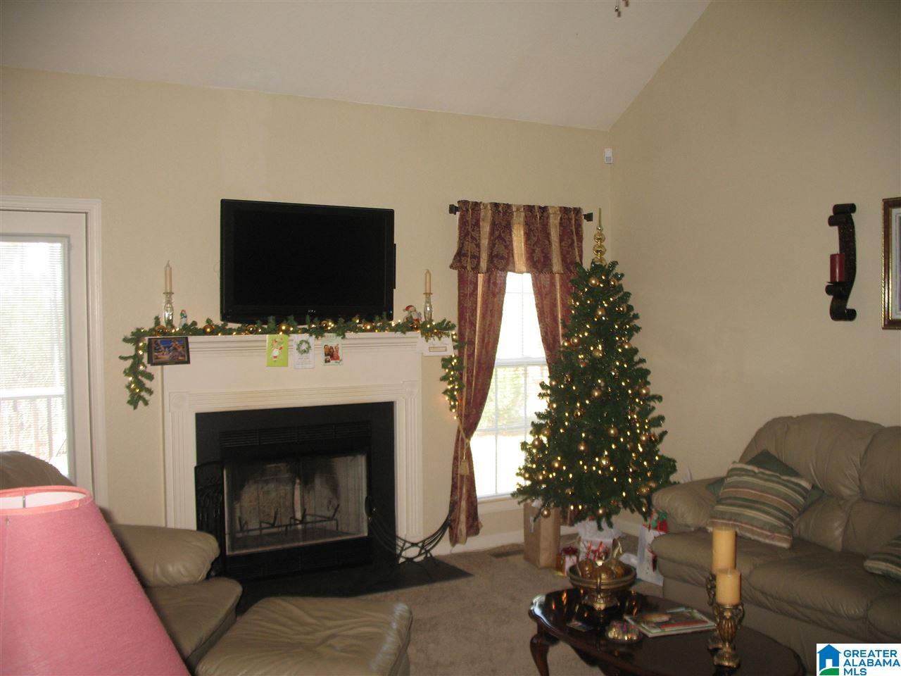 1010 Sunset Way Odenville, AL 35120 - Photo 7 of 32