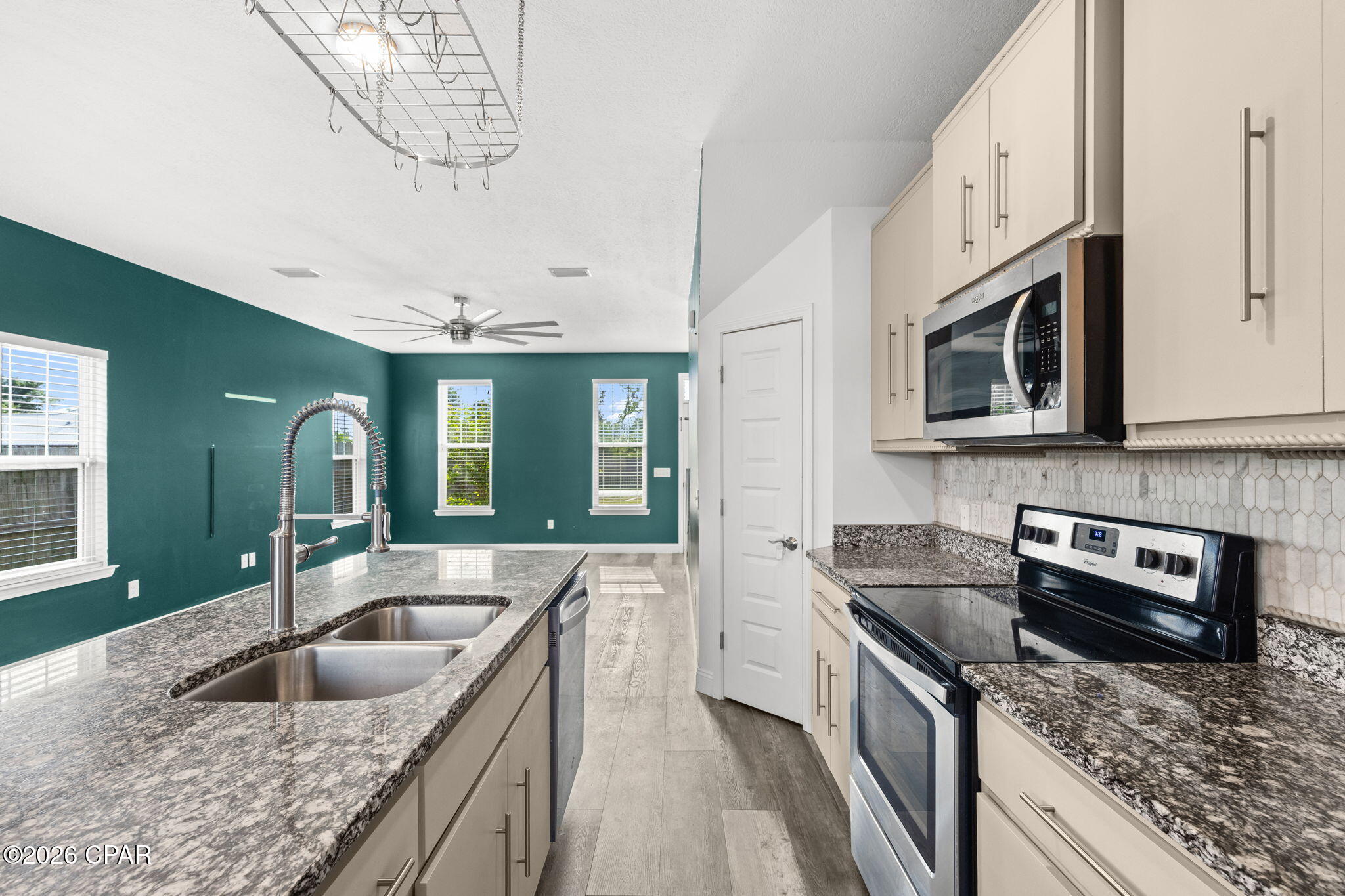 5423 Debi Road Panama City, FL 32404 - Photo 11 of 43