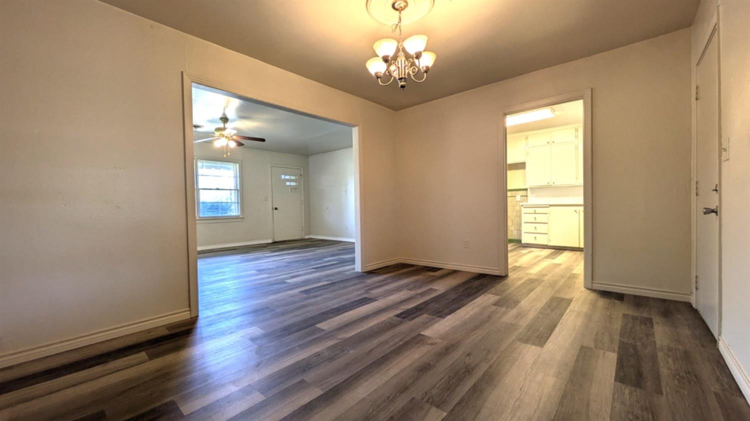 4301 31st Street Lubbock, TX 79410 - Photo 4 of 14 Photo 4