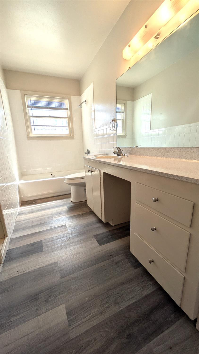 4301 31st Street Lubbock, TX 79410 - Photo 9 of 14 Photo 9