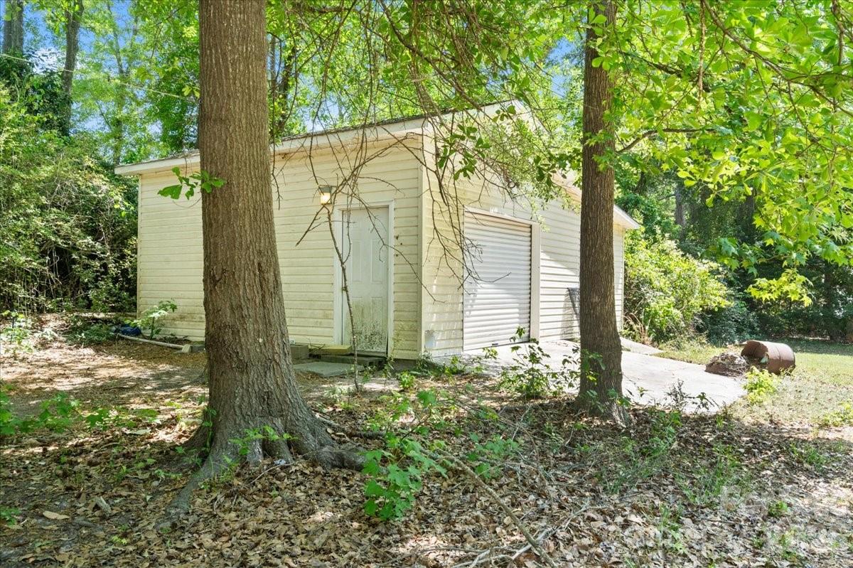 411 Chapman Street Chesterfield, SC 29709 - Photo 42 of 46