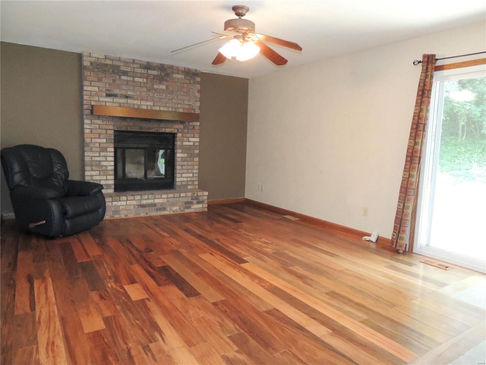 319 Blue Ridge Pl Court Ballwin, MO 63011 - Photo 23 of 50 Gallery Image 23