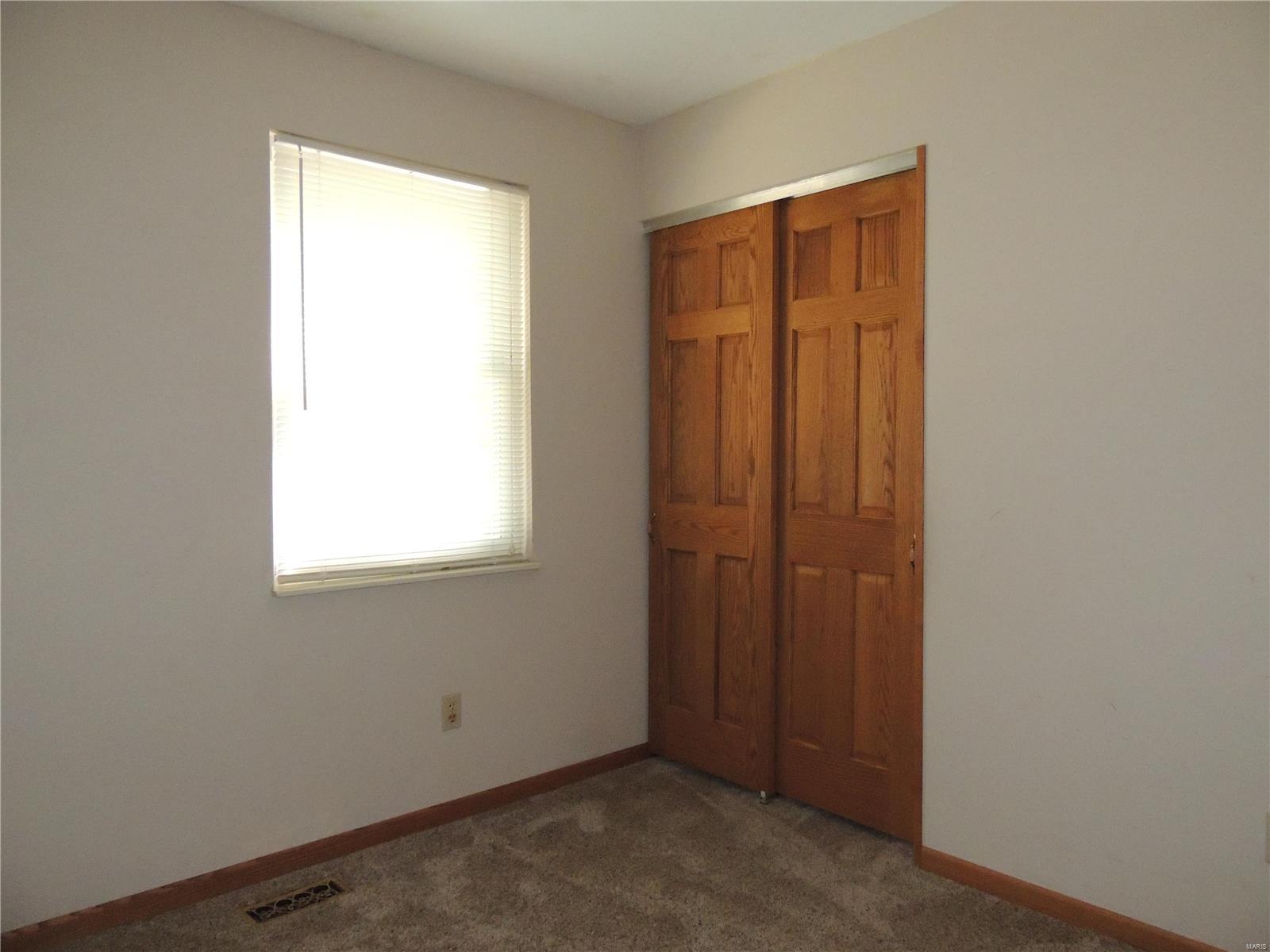 319 Blue Ridge Pl Court Ballwin, MO 63011 - Photo 29 of 50 Gallery Image 29