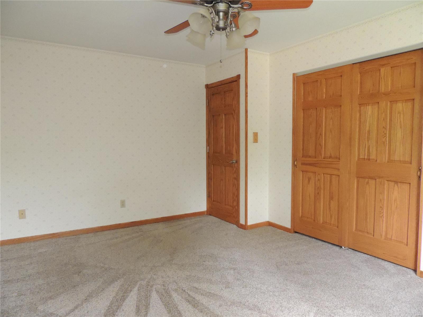 319 Blue Ridge Pl Court Ballwin, MO 63011 - Photo 36 of 50 Gallery Image 36