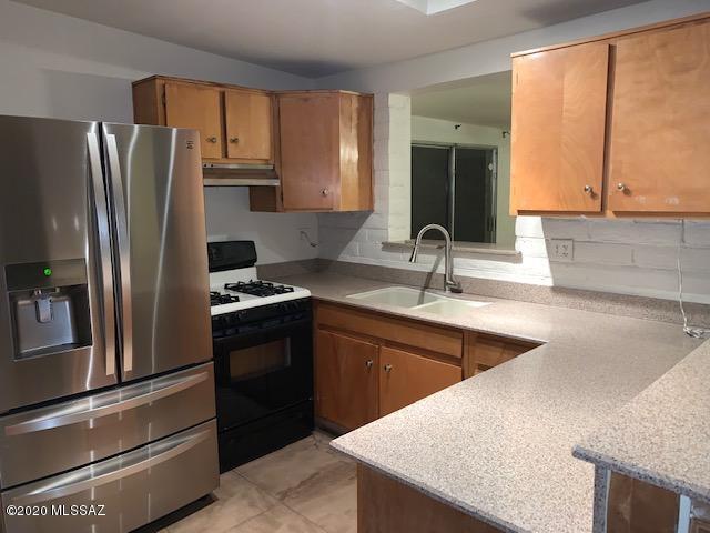1865 West Merlin Road Tucson, AZ 85713 - Photo 4 of 14