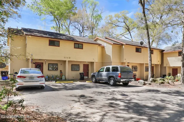 $920,000 | 1110 Southwest 62nd Terrace, Gainesville, FL 32607