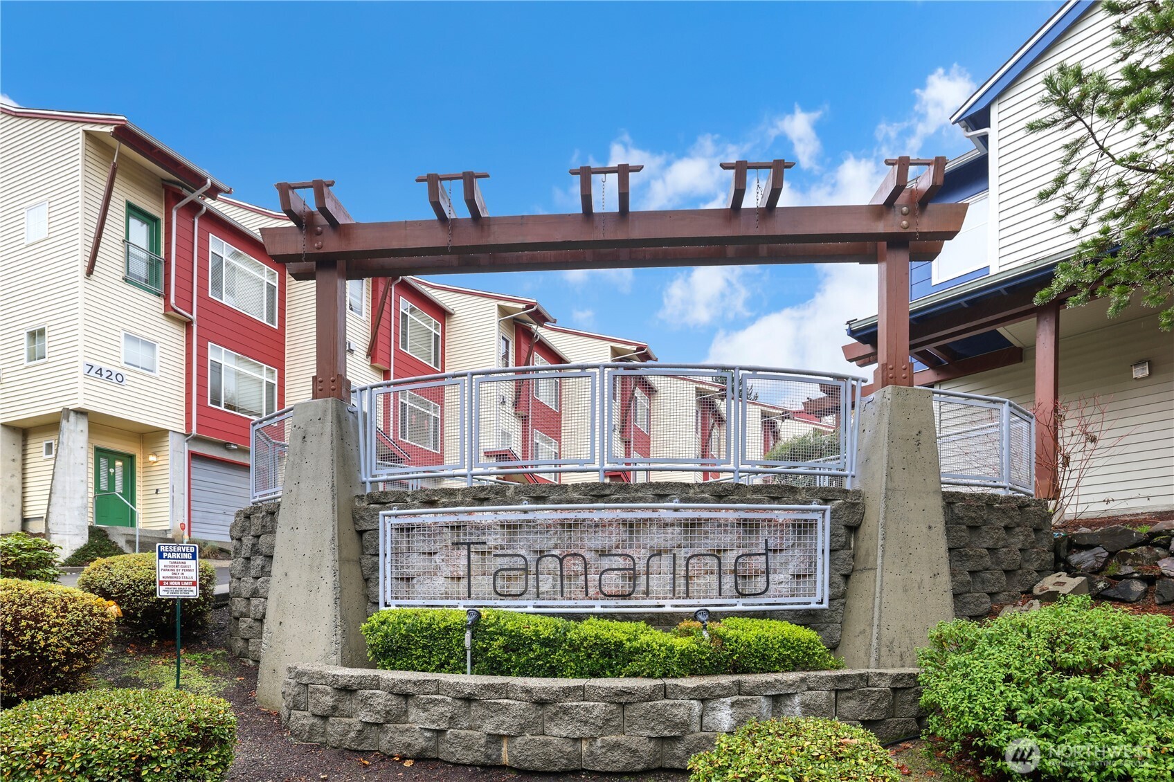 7410 Newcastle Golf Club Road, Unit G Newcastle, WA 98059 - Photo 31 of 39