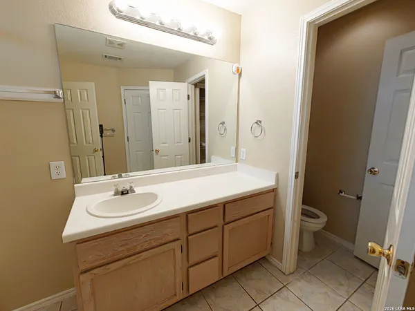 $1,600 | 8503 Shooting Quail, San Antonio, TX 78250