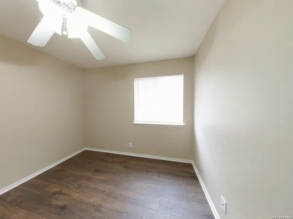 $1,600 | 8503 Shooting Quail, San Antonio, TX 78250