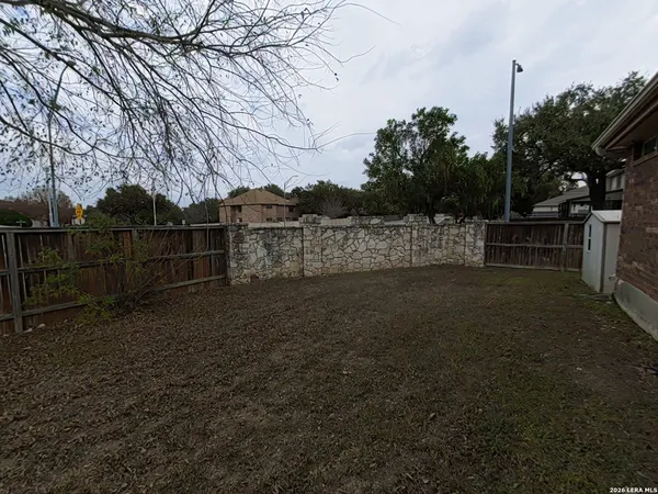 $1,600 | 8503 Shooting Quail, San Antonio, TX 78250