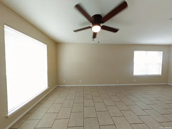 $1,600 | 8503 Shooting Quail, San Antonio, TX 78250