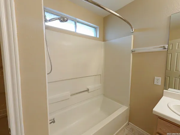 $1,600 | 8503 Shooting Quail, San Antonio, TX 78250