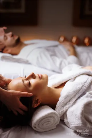 $675,000 | 131 Dalton Court, Lake Lure, NC 28746