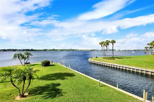 $398,500 | 1950 Southwest Palm City Road, Unit 1207, Stuart, FL 34994