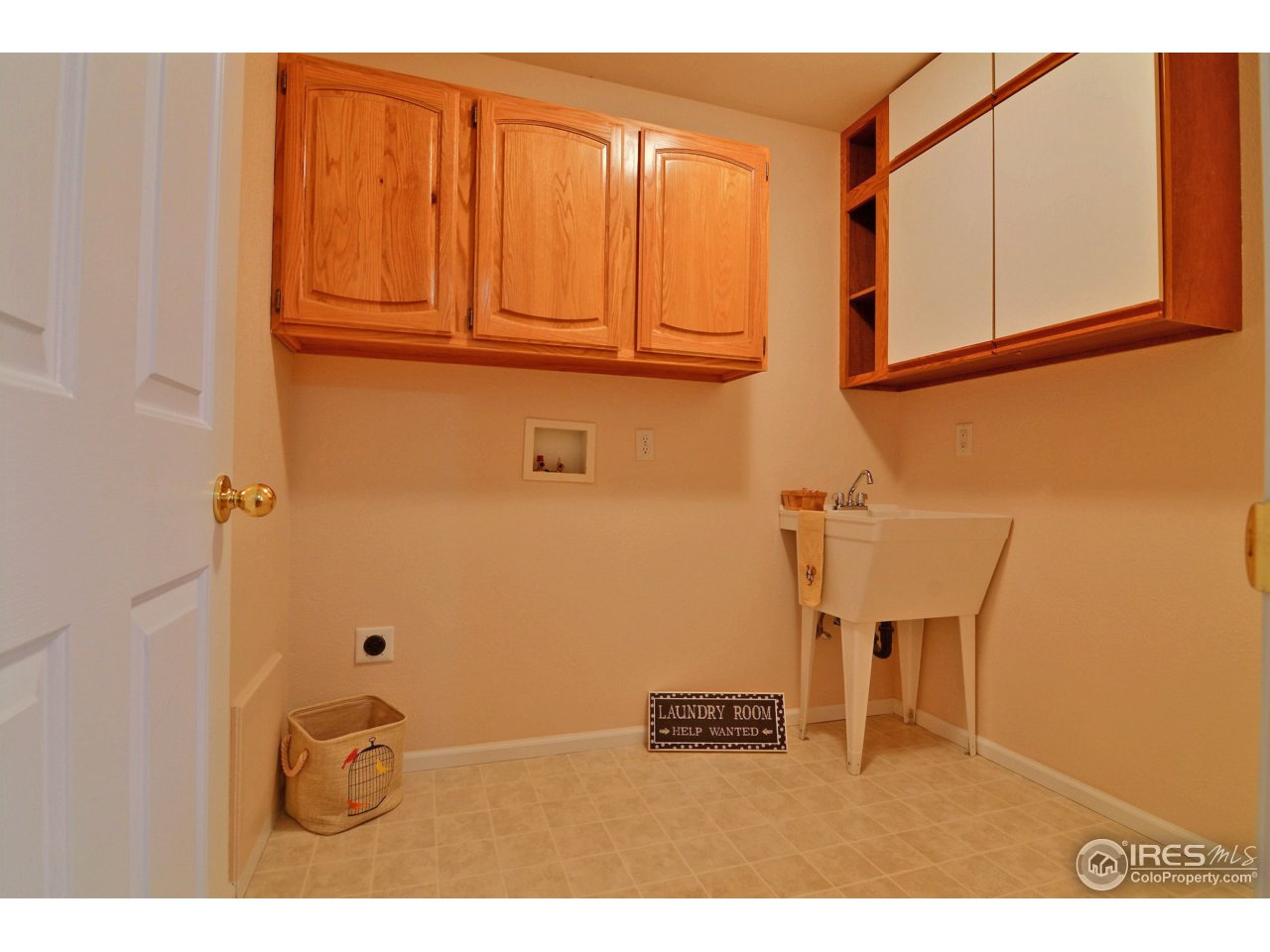 5608 West 13th Street Road Greeley, CO 80634 - Photo 14 of 25 Laundry Room with Sink