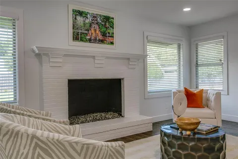 $799,900 | 6207 Royal Lane, Dallas, TX 75230