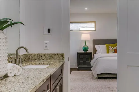 $799,900 | 6207 Royal Lane, Dallas, TX 75230