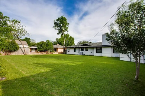 $799,900 | 6207 Royal Lane, Dallas, TX 75230